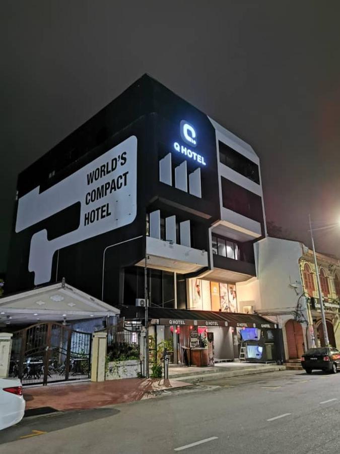 Q Capsule Hotel George Town Kültér fotó