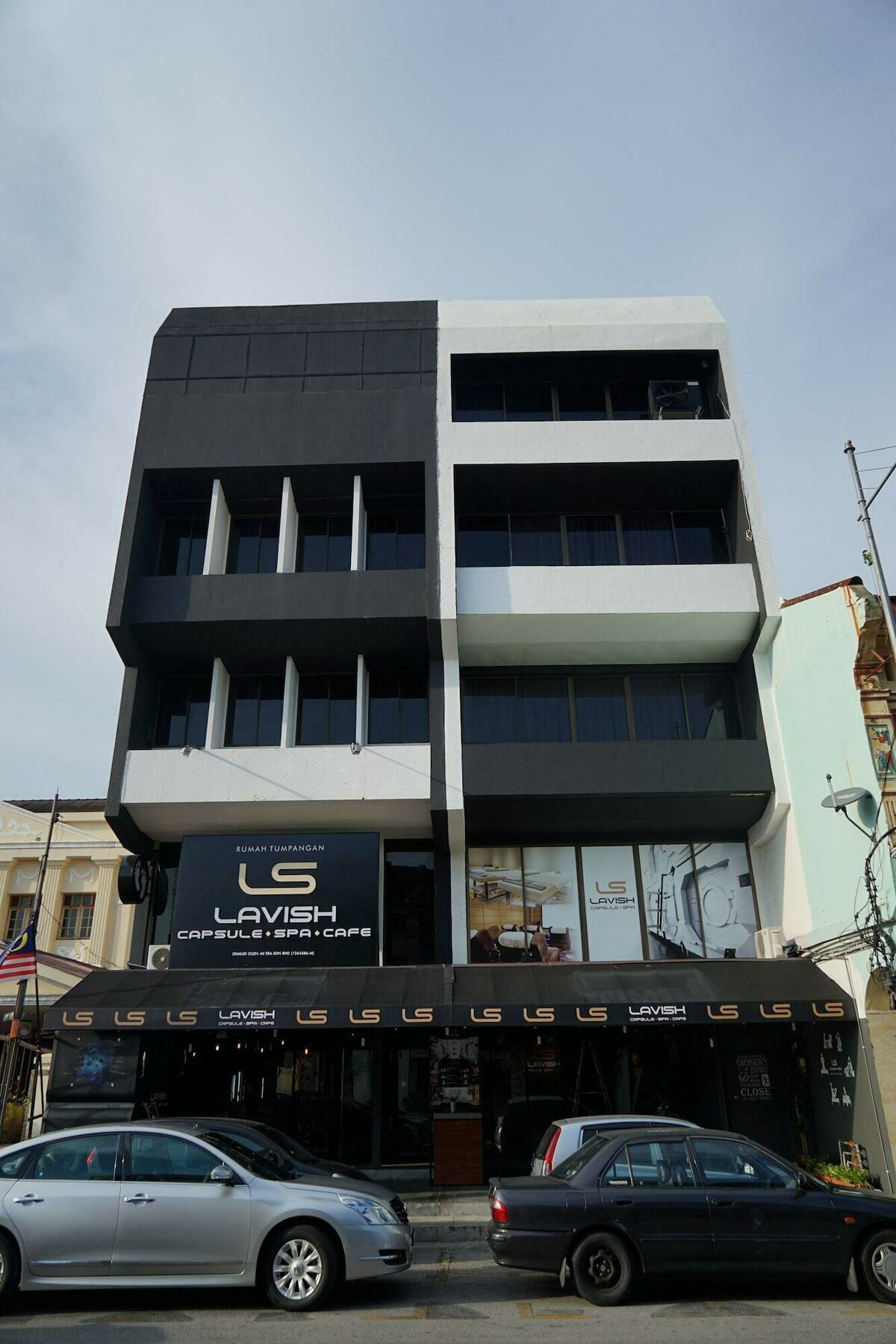 Q Capsule Hotel George Town Kültér fotó